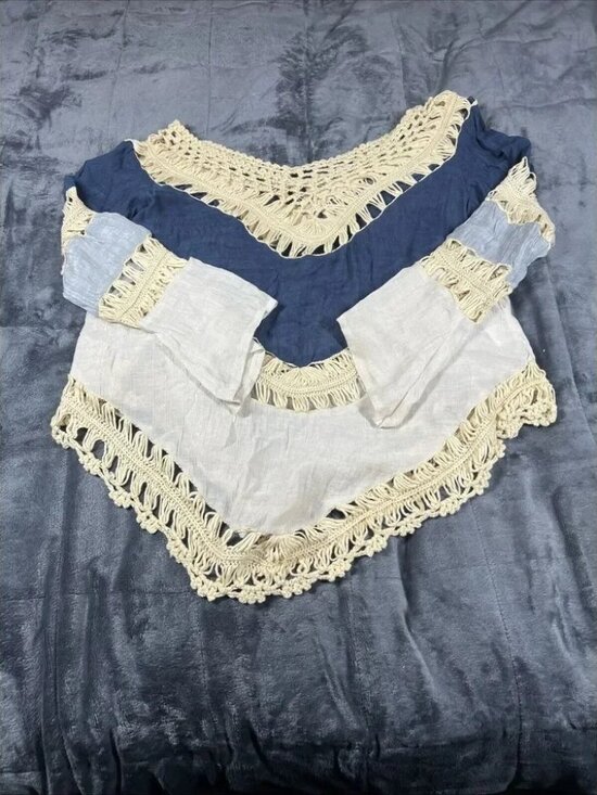 Umgee Tops - Umgee Sz S Pullover Boho Top‎ 3/4 Sleeves Crochet Blue Tie Dye EUC!